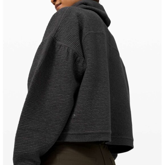 LULULEMON PEACEFUL MOMENTS PULLOVER - Picture 2 of 12